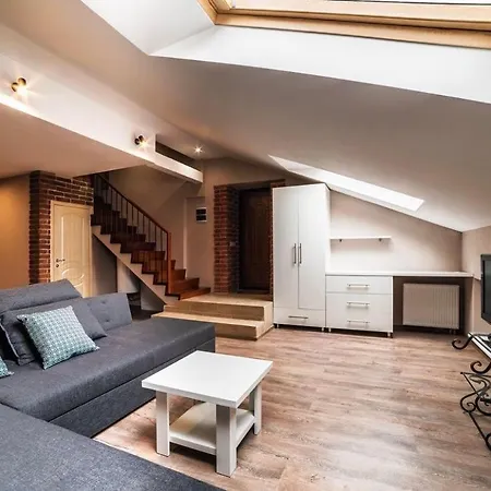 Vip 40 Lägenhet Lviv